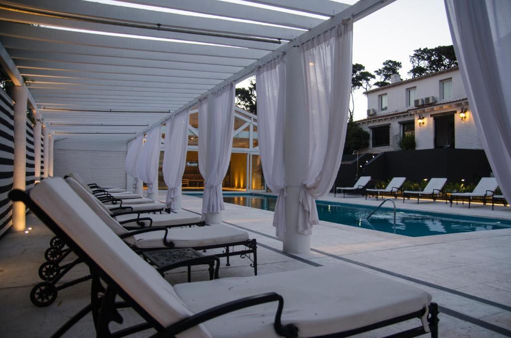 Playas Art Hotel Пинамар Екстериор снимка